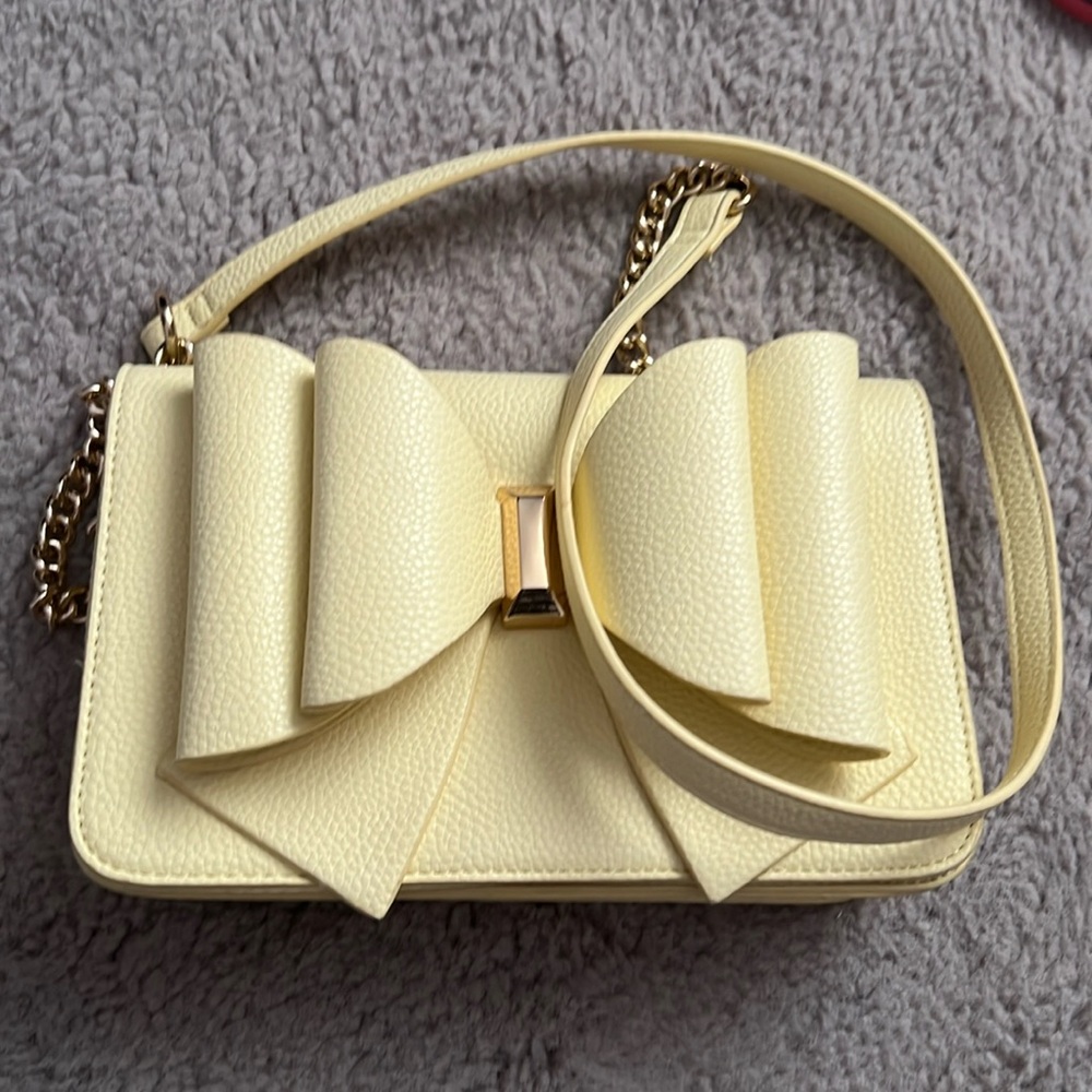 New Crossi yellow bag with gold details and bowl